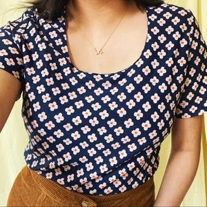 Vintage 70s Daisy Print Top